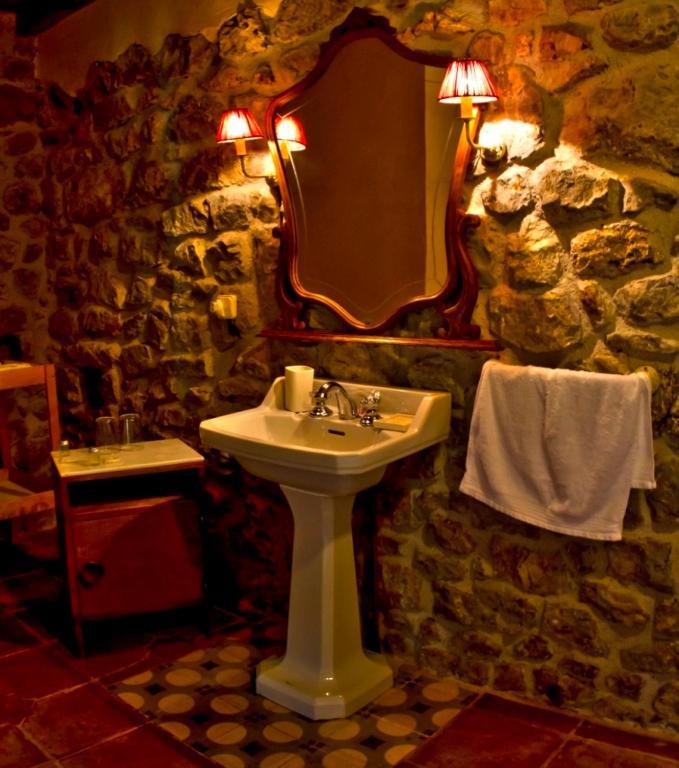 منزل الضيف ميستاس دي كون  في La Casona De Con الغرفة الصورة